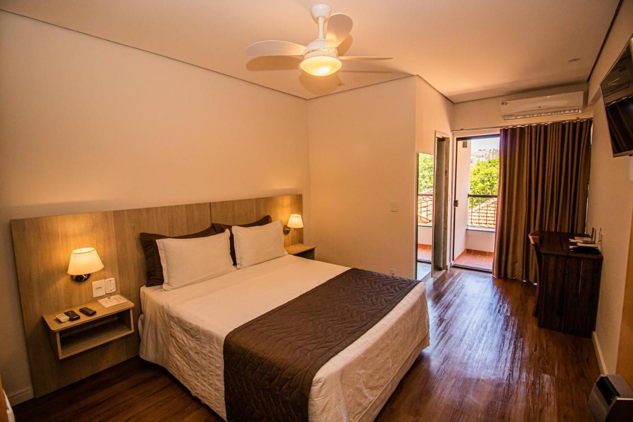 Prado Hotel Amparo  Exterior photo